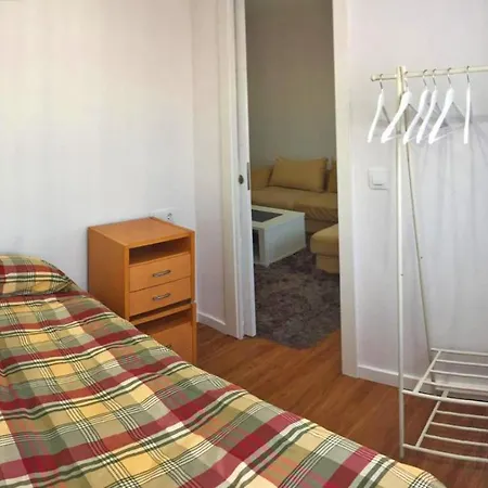 Apartamento Recien Reformado アパート *